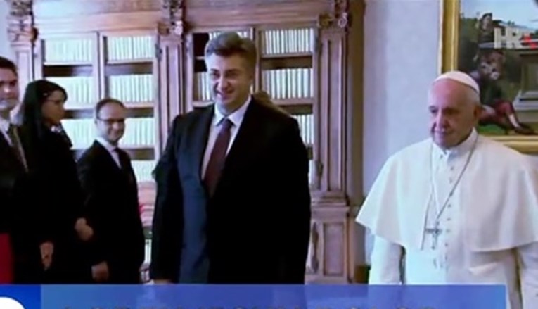 FOTO HRT opet zakazao: Pogledajte što piše na snimci Plenkovića i Pape